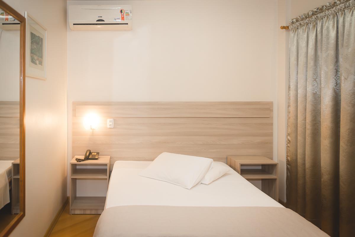 Hotel Pallis Erechim Buitenkant foto